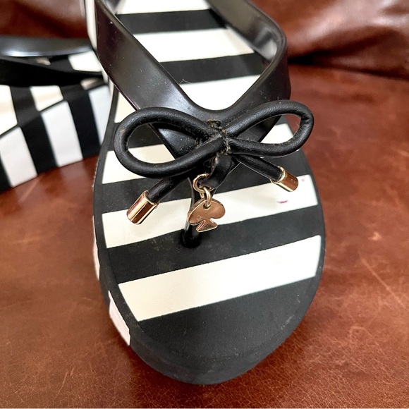 Kate Spade Platform Wedge Thong Style Slip On Sandals - Picture 6 of 10